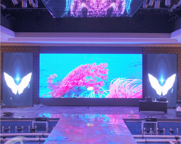 Large screen display screen